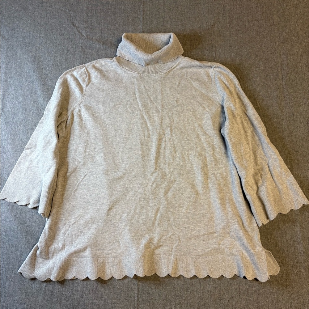 Isaac Mizrahi Light Gray Cowl Neck Sweater